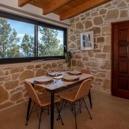 Semesterbostad Coral Summer Lux *